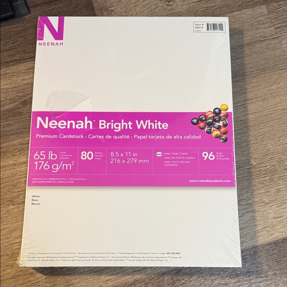 Neenah Bright White Premium Cardstock - Picture 1 of 1